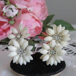 Plastic 1960s Earrings, White Daisies With Rhinestone Centers, Cute Boho Chic